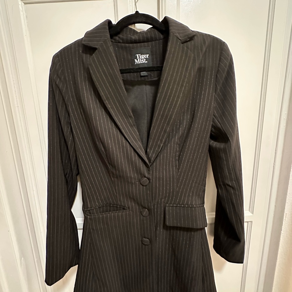 Tiger Mist Black Blazer Dress with Tailored Fit and Notched Lapels